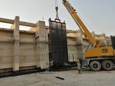 ساخت و نصب 2 دستگاه آشغالگیر فلزی در ایستگاه پمپاژ فتح المبین (ام الدبس)