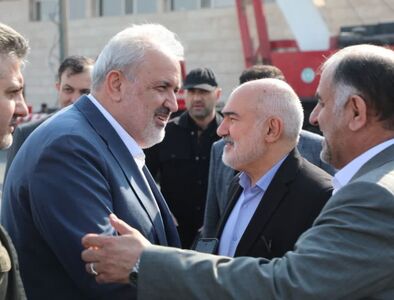 وزیر نیرو برای بهره برداری از چند طرح صنعت آب و برق وارد خوزستان شد