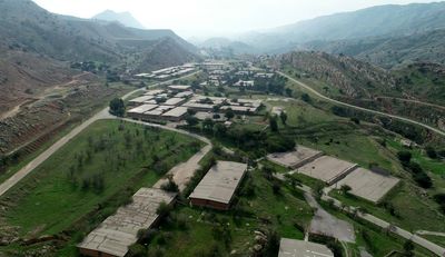 گـردشگری به یکی از ارکان اقتصـاد و تجـارت جهانی تبدیل شده است 

