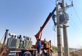 اجرای عملیات تعویض دو دستگاه ترانسفورماتور ۴۰۰ کیلوولت در ایستگاه‌های پمپاژKQ8 و TB1(کارون جنوبی)