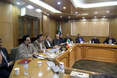 نشست مدیرعامل سازمان آب و برق خوزستان با معاونان، مشاوران، مدیریت های مستقل و مدیران عامل شرکت های طرف قرارداد با سازمان