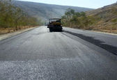 پایان عملیات زیرسازی و آسفالت جاده دسترسی به ساختمان‌های جنبی و پلاژ تفریحی سد مارون