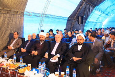 وزیر نیرو در آیین بهره برداری از پروژه آبرسانی به هفت شهر خوزستان از طرح غدیر2