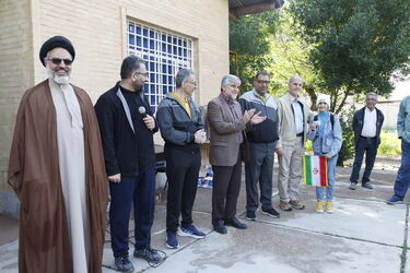 همایش پیاده روی