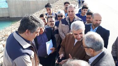 بازدید وزیر نیرو از سدهای استان