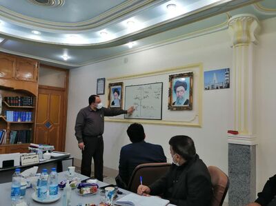نشست های توجیهی برای کشاورزان در شبکه های آبیاری شمال خوزستان برگزار شد
