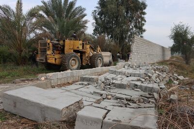 احکام قضایی در محدوده شرکت آبیاری کارون بزرگ اجرا شد