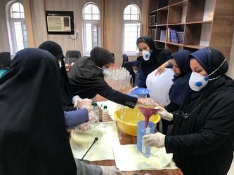 گزارش تصویری از فعالیت بسیج سازمان آب و برق در ارسال مواد ضدعفونی به مناطق محروم