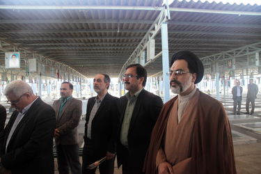 پاسداشت روز شهید با حضور مقامات سازمان آب و برق خوزستان در گلزار شهدای اهواز