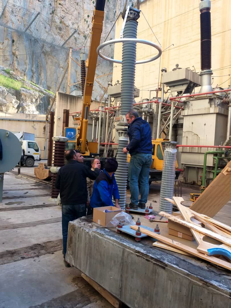   برق گیرهای Composite Polymer واحد 4 نیروگاه اول سد شهید عباسپور تعویض شد