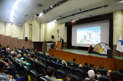 برگزاری کارگاه آموزشی هیمالیا نوردی در سازمان آب و برق خوزستان