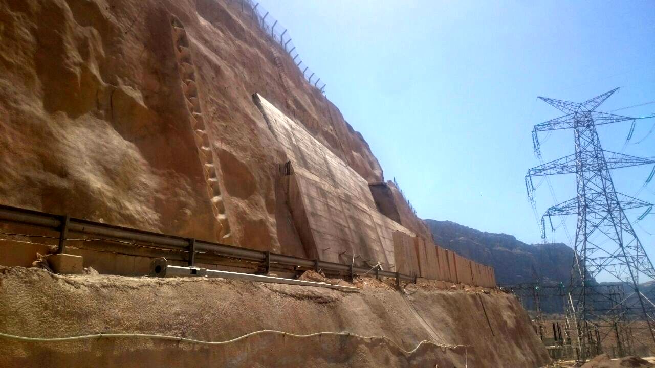 اتمام موفقیت آمیز عملیات اجرایی دیوار محافظ در تکیه گاه راست سد مسجدسلیمان