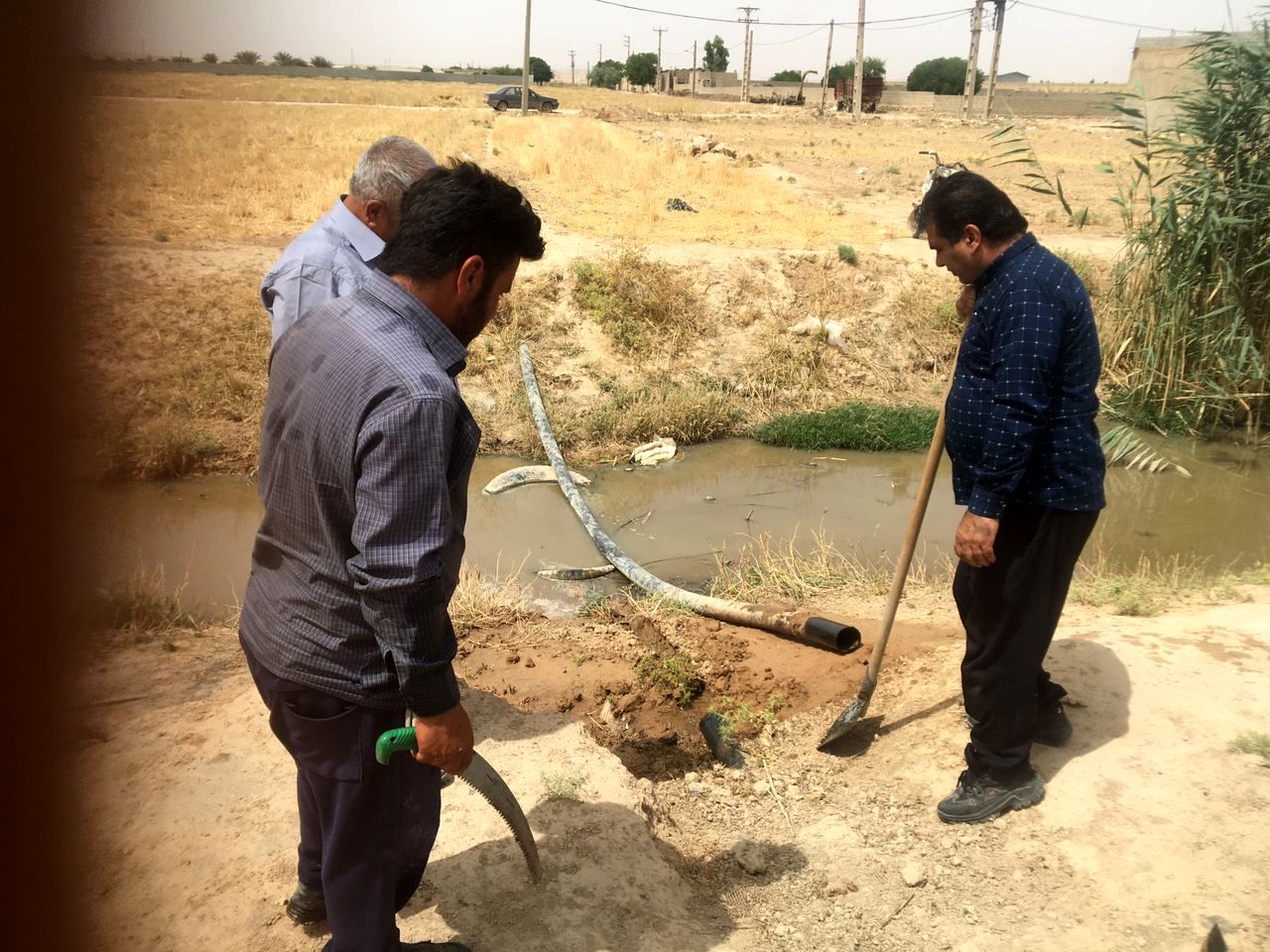 برخورد با برداشت کنندگان غیرمجاز آب در شبکه های آبیاری مارون