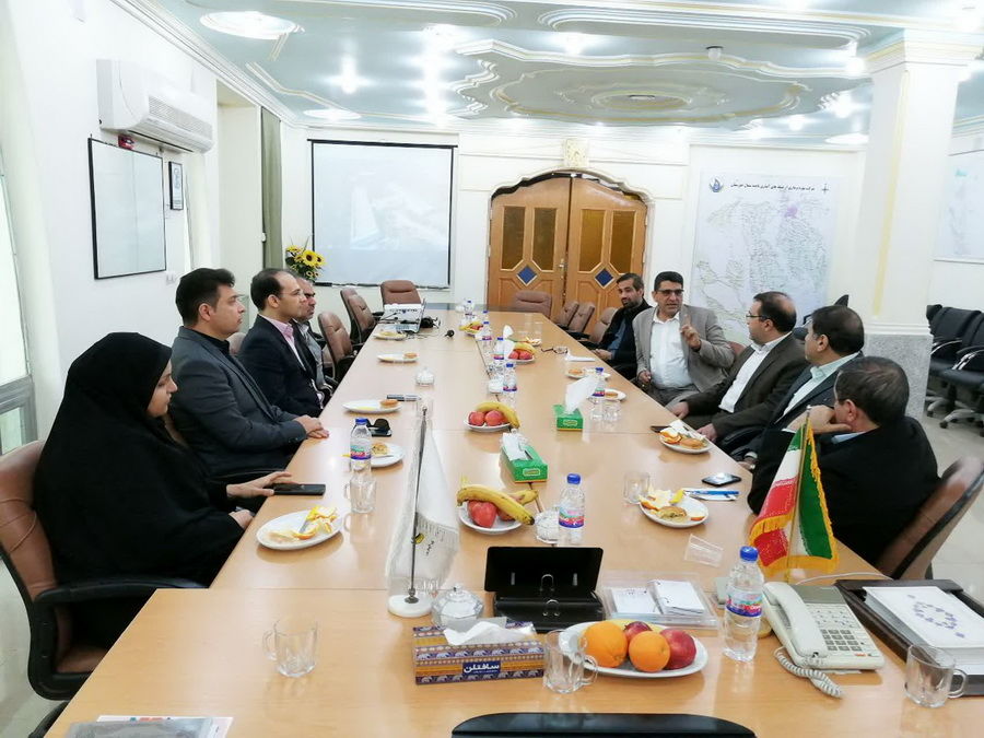 نشست بررسی مشکلات حقوقی شبکه های آبیاری در شمال خوزستان برگزار شد