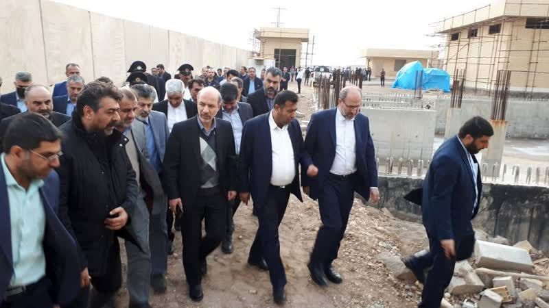 بازدید وزیر نیرو از تصفیه خانه فاضلاب خرمشهر