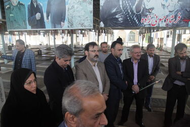 پاسداشت روز شهید با حضور مقامات سازمان آب و برق خوزستان در گلزار شهدای اهواز