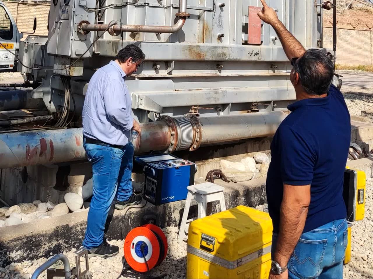 رفع نشت و انجام تست هایCT بوشینگی راکتور خط شهرکرد در پست سد شهید عباسپور