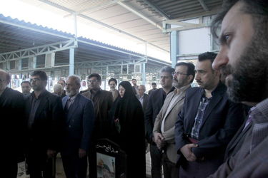 پاسداشت روز شهید با حضور مقامات سازمان آب و برق خوزستان در گلزار شهدای اهواز