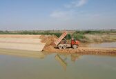 انسداد شکستگی هشتم کانال Amc توسط پرسنل فنی شرکت کرخه و شاوور

