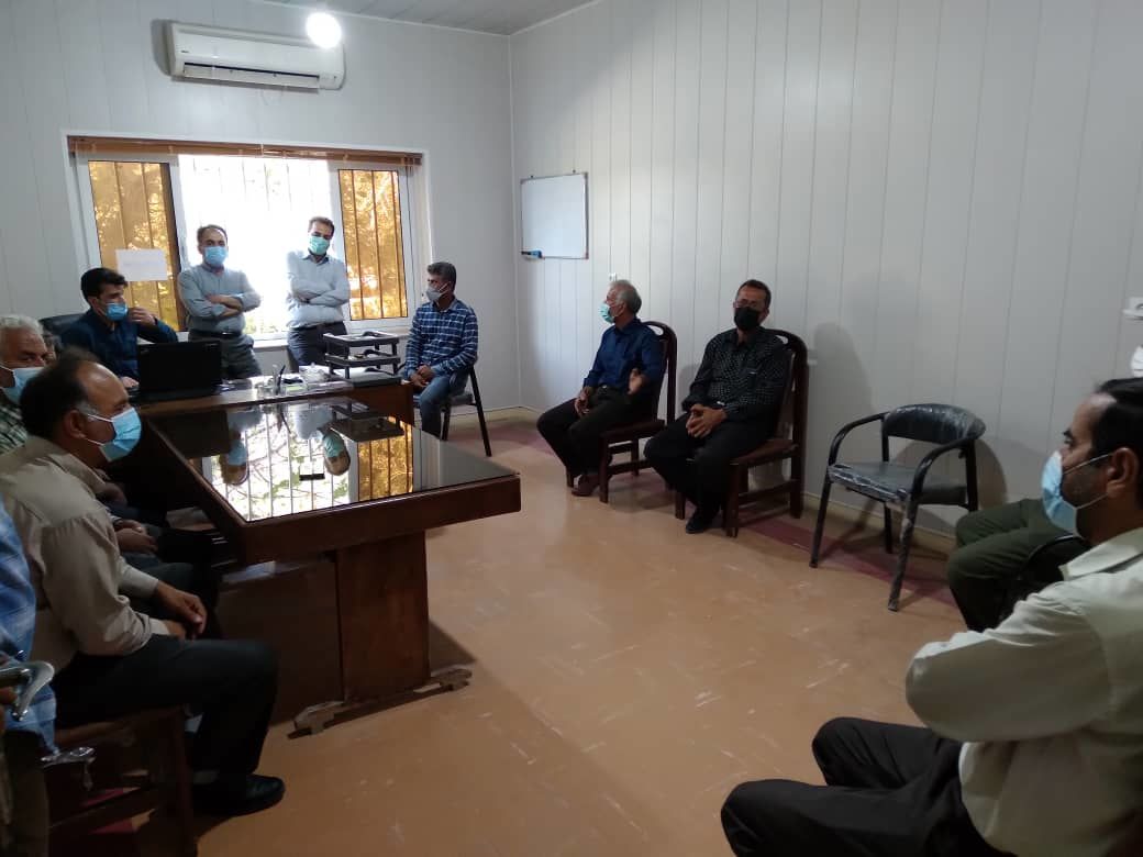 برگزاری جلسه هم اندیشی و بررسی وضعیت تامین آب کشت های پائیزه با نمایندگان کشاورزان ناحیه جنوب بهبهان