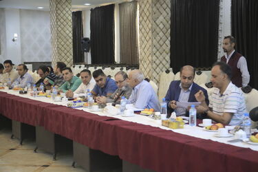 نشست فعالان محیط زیست استان با مدیرعامل سازمان آب و برق خوزستان