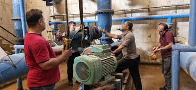 عملیات تعمیر و نصب ده دستگاه پمپ سانتریفیوژ در شبکه آبیاری شرق گرگر انجام شد