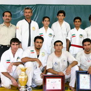 تیم رزم آوران نیرو بر سکوی مسابقات قهرمانی استان خوزستان ایستاد