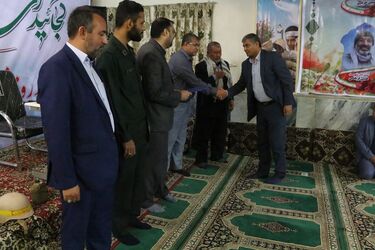 برگزاری مراسم زیارت عاشورا به مناسبت بزرگداشت شهداء