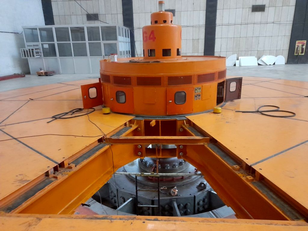 واحد شماره چهار نیروگاه اول سد شهید عباسپور به شبکه سراسری متصل شد