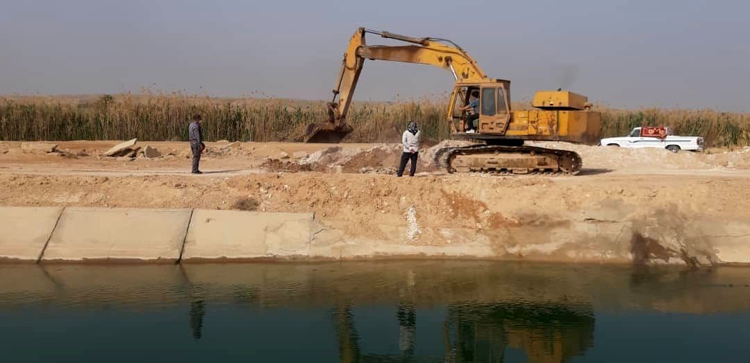 ترمیم سه نقطه از کانال پای پل در شبکه آبیاری کرخه شمالی