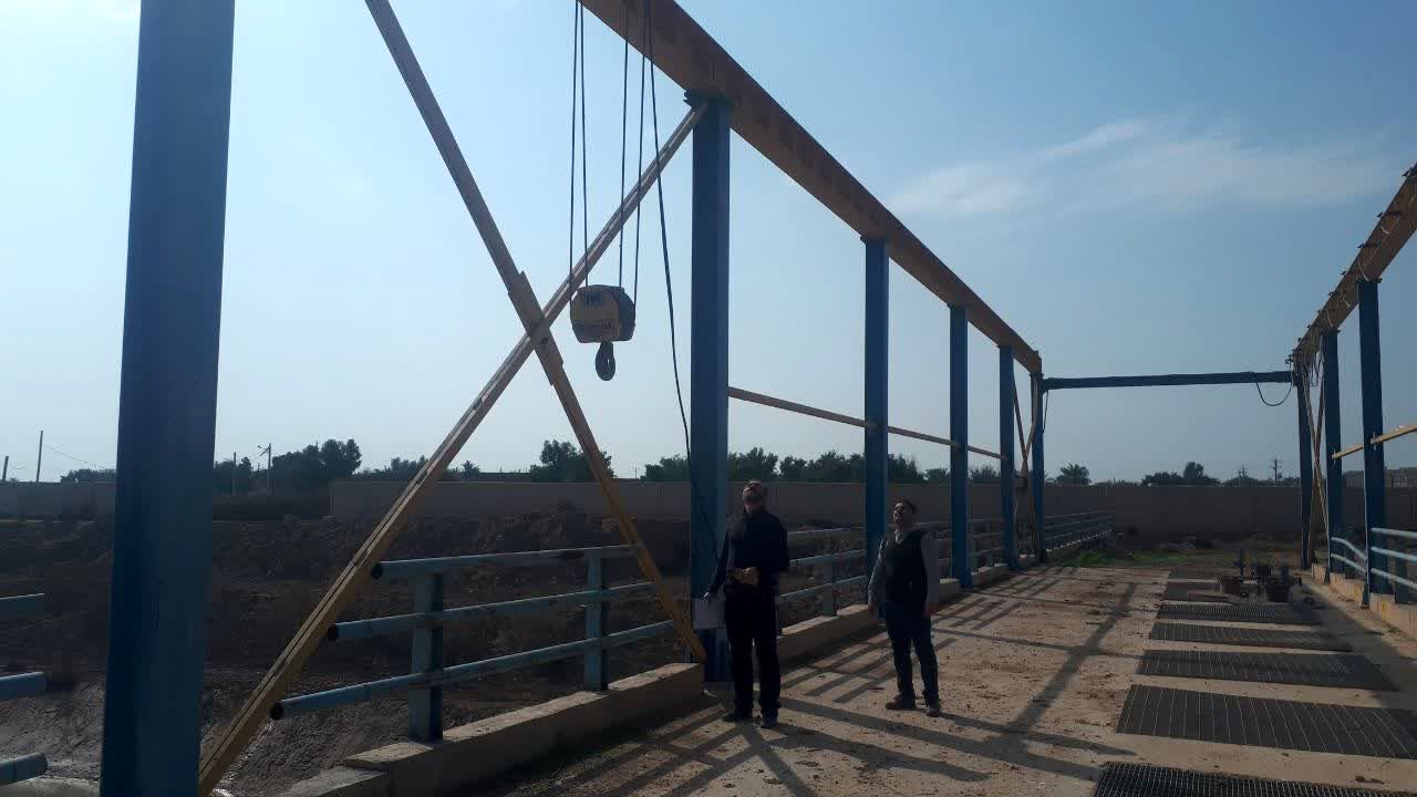 اخذ گواهی سلامت تجهیزات بالابر توسط شرکت بهره برداری کارون بزرگ