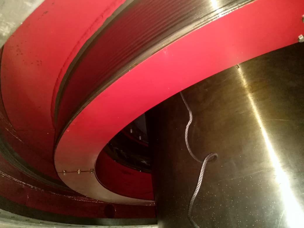   دمونتاژ کامل یاتاقان تراست بیرینگ  سد شهید عباسپور