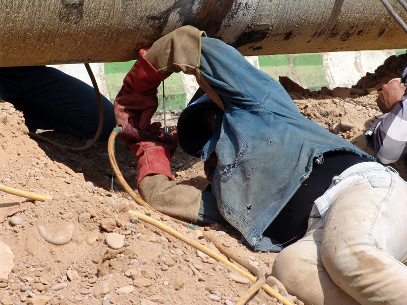 تعمیر اساسی خط لوله 1650 میلی متری تاسیسات منصوری یک