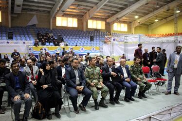 دومین جشنواره و مسابقات فناوری های نوین صنعت آب و برق در اهواز آغاز به کار کرد