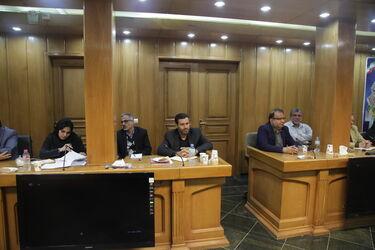 نشست مدیرعامل سازمان آب و برق خوزستان با معاونان، مشاوران، مدیریت های مستقل و مدیران عامل شرکت های طرف قرارداد با سازمان