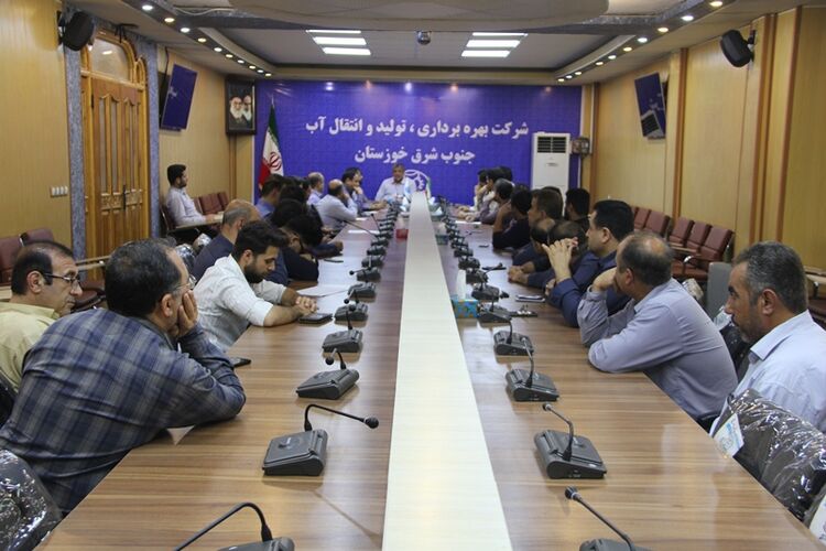 برگزاری جلسه پرسش و پاسخ در شرکت آب جنوب شرق