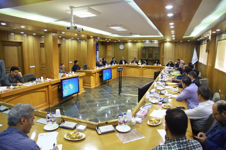 جلسه انسجام بخشی مدیران عامل و مدیران روابط عمومی صنعت آب و برق خوزستان 