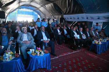 گزارش تصویری از بهره برداری نخستین قفل کشتیرانی ایران در سد سلولی بالادست رودخانه بهمنشیر