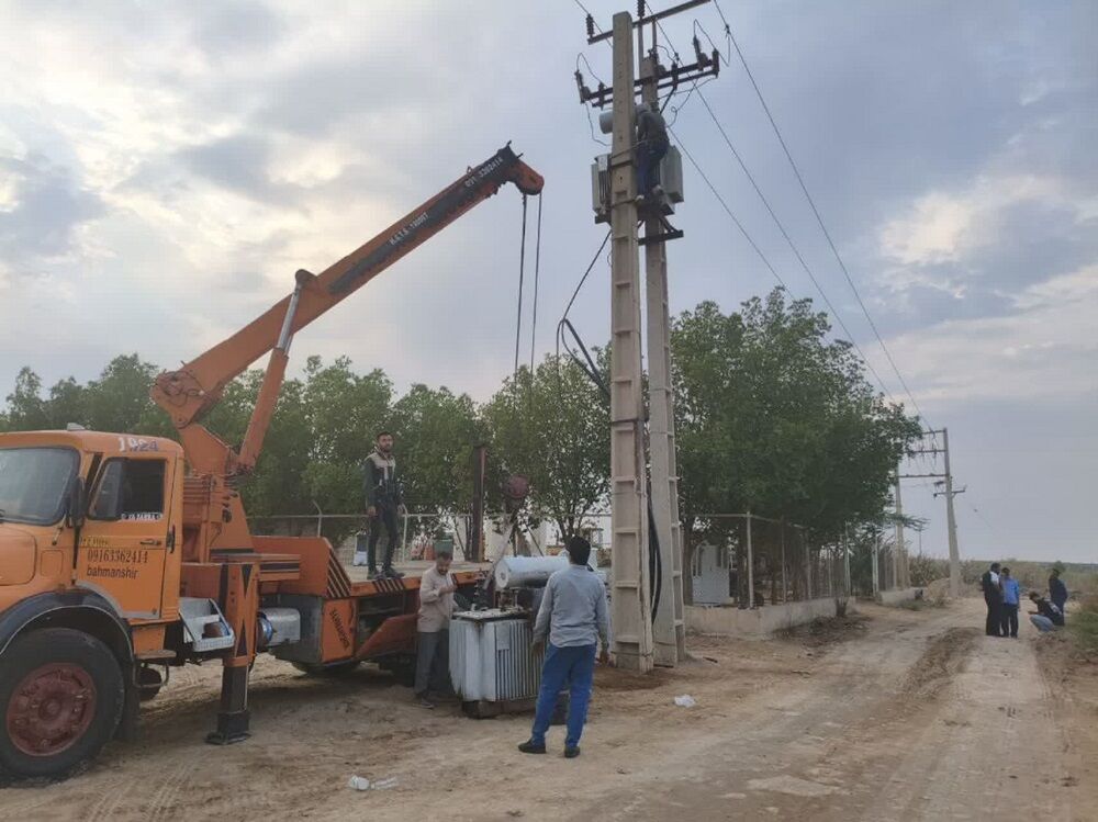  ترانسفورماتور 400 کیلوولت‌آمپر ایستگاه پمپاژ KO5 در حوضه کارون جنوبی نصب و راه‌اندازی شد