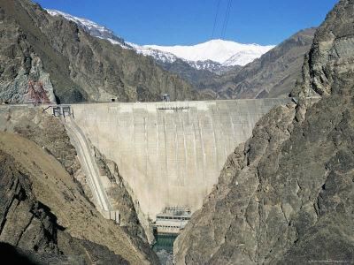 بهره برداری از سد و نیروگاه امیرکبیر کرج به شرکت تعمیرات نیروگاه های برق آبی خوزستان واگذار شد