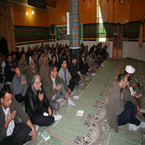 مراسم دعای پرفیض زیارت عاشورا در میان استقبال کارکنان سد و نیروگاه شهید عباسپور برگزار شد
