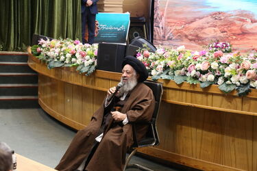 خادمان اربعین