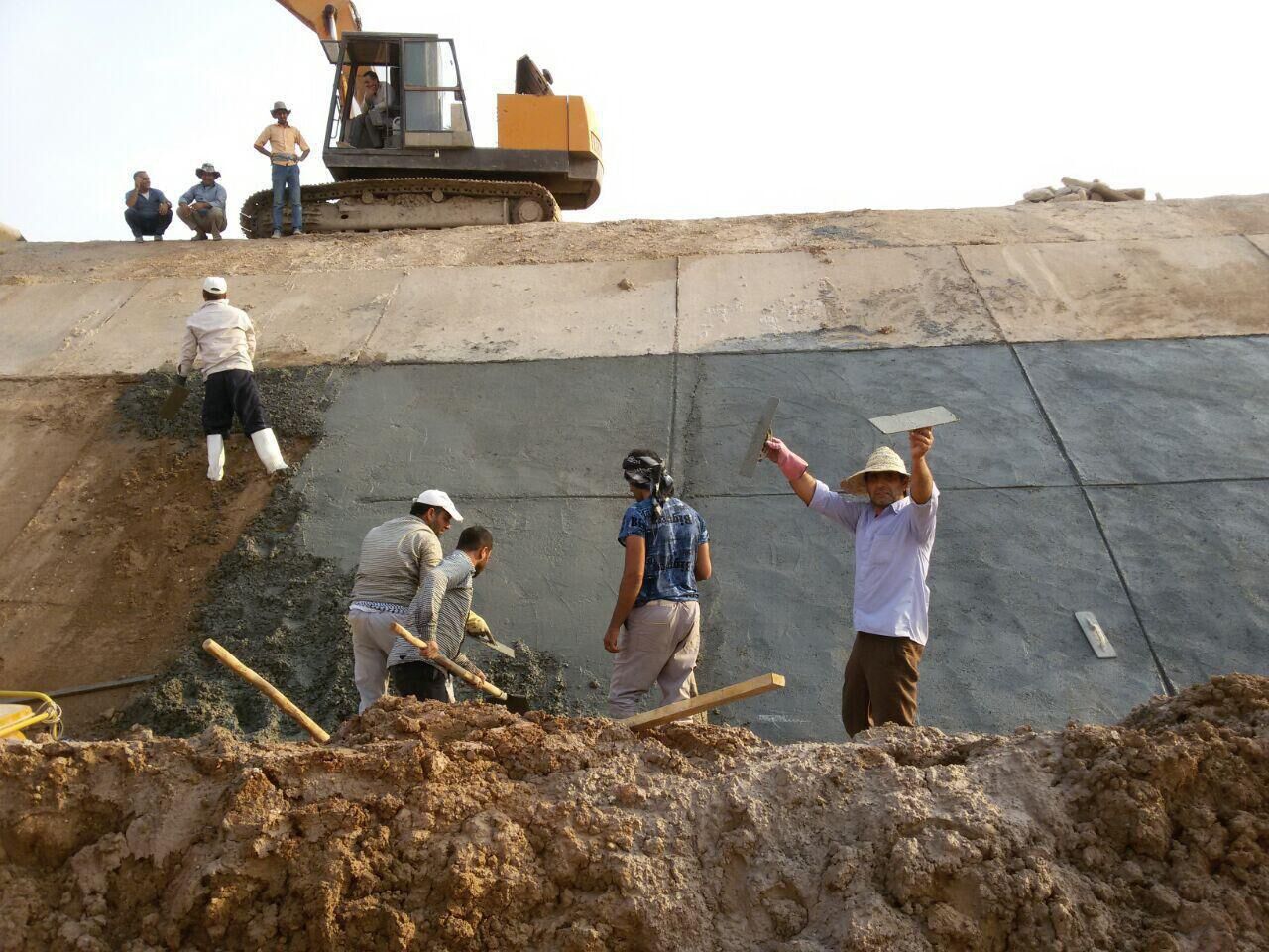 کانال پای پل در شبکه آبیاری کرخه شمالی بازسازی شد