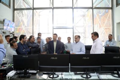 بازدید مدیرعامل سازمان آب و برق خوزستان از نیروگاه و سد دز