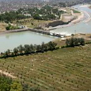 عملیات مساحی اراضی شبکه آبیاری دز مراحل نهایی را طی می کند