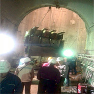 جرثقیل سقفی تونل تخلیه تحتانی سد مارون اصلاح و تعمیر اساسی شد