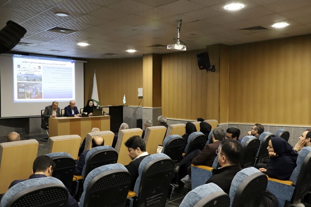 تبادل و تعامل پژوهشی سازمان آب و برق خوزستان با دانشگاه شهید چمران اهواز