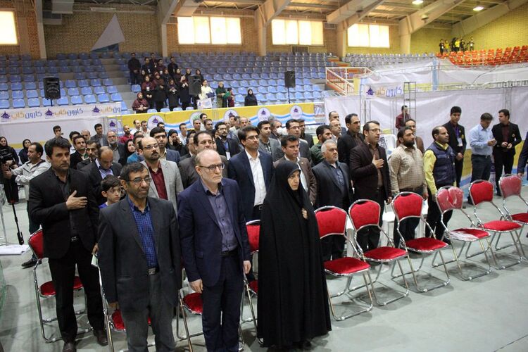 دومین جشنواره و مسابقات فناوری های نوین صنعت آب و برق در اهواز آغاز به کار کرد