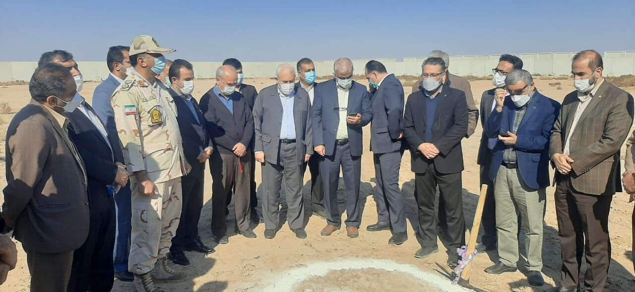 آیین کلنگ زنی قرارگاه صنعت آب و برق خوزستان در چذابه برگزار شد