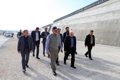 بازدید مدیرعامل سازمان آب و برق خوزستان از شرکت بهره‌برداری زهره و جراحی و پروژه خط انتقال آب شرب جایزان – امیدیه